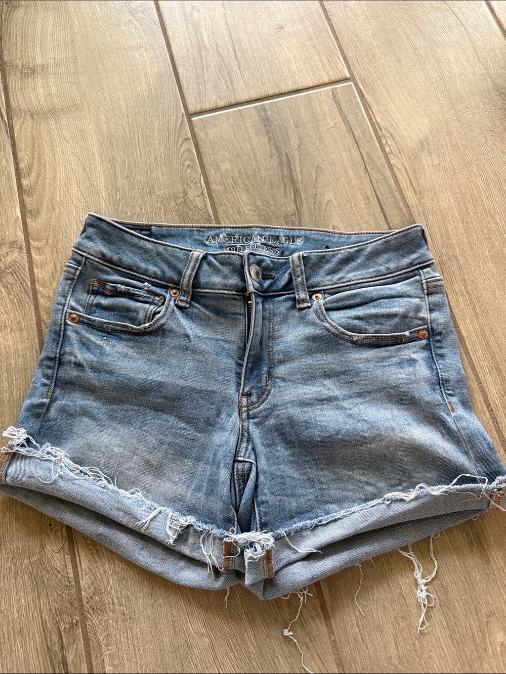 American Eagle Outfitters Women's Faded Blue Denim Cutoff Shorts